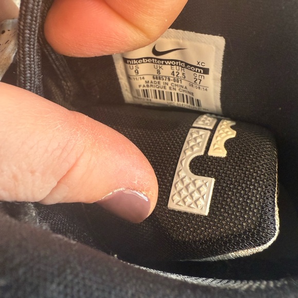 Nike Zoom LeBron Soldier 8 Premium Black size 9 - Picture 7 of 7